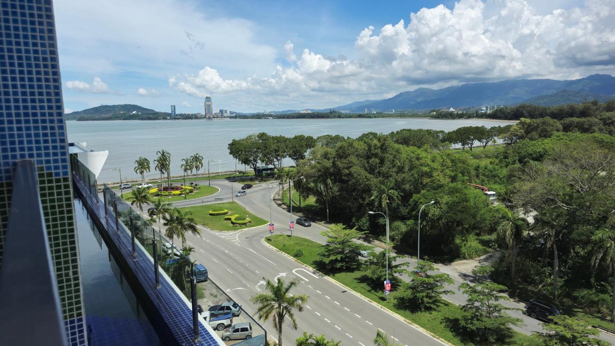 Baysuites Likas By Alawa Homes Apartment Kota Kinabalu
